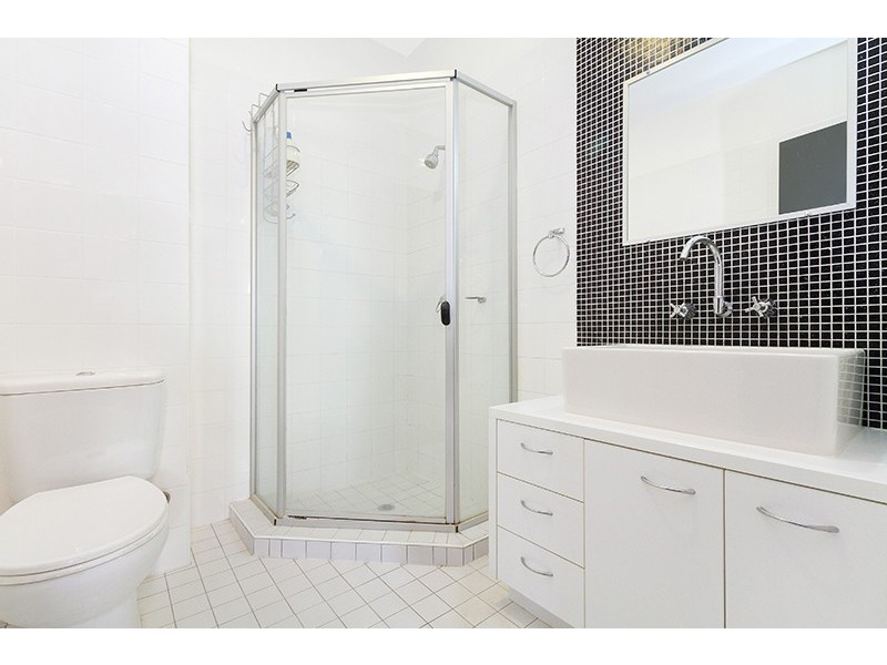 83 Robertson Street, Fortitude Valley QLD 4006