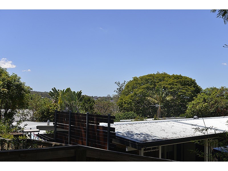 68 Gilruth Road, Kenmore QLD 4069