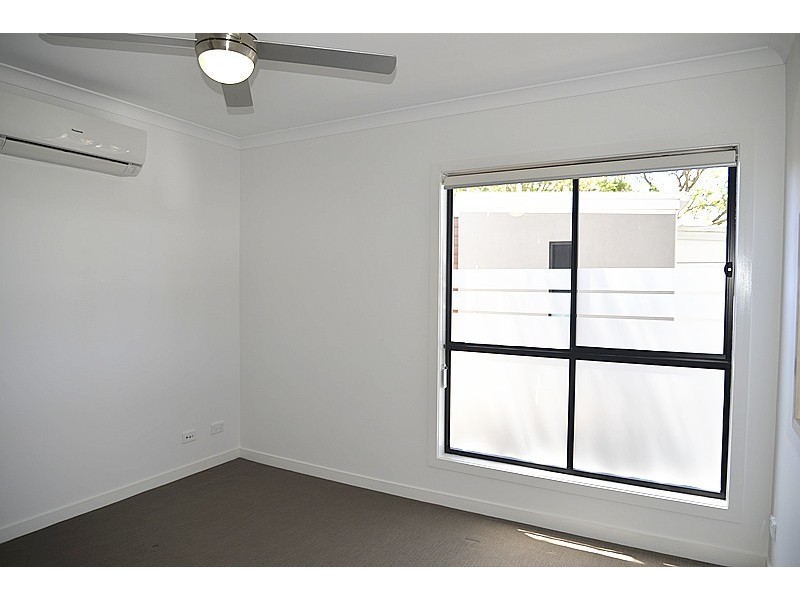 68 Gilruth Road, Kenmore QLD 4069