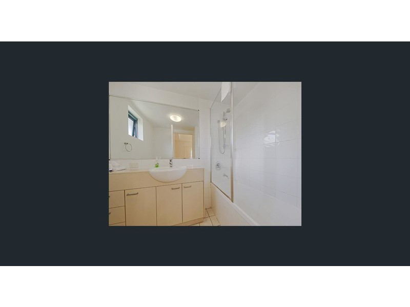 3/21 Patrick Lane, Toowong QLD 4066