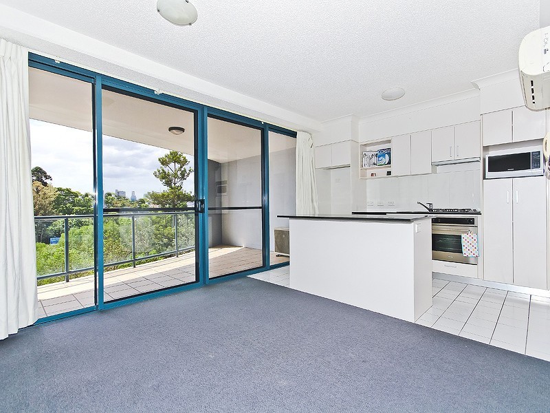 1/21 Patrick Lane, Toowong QLD 4066