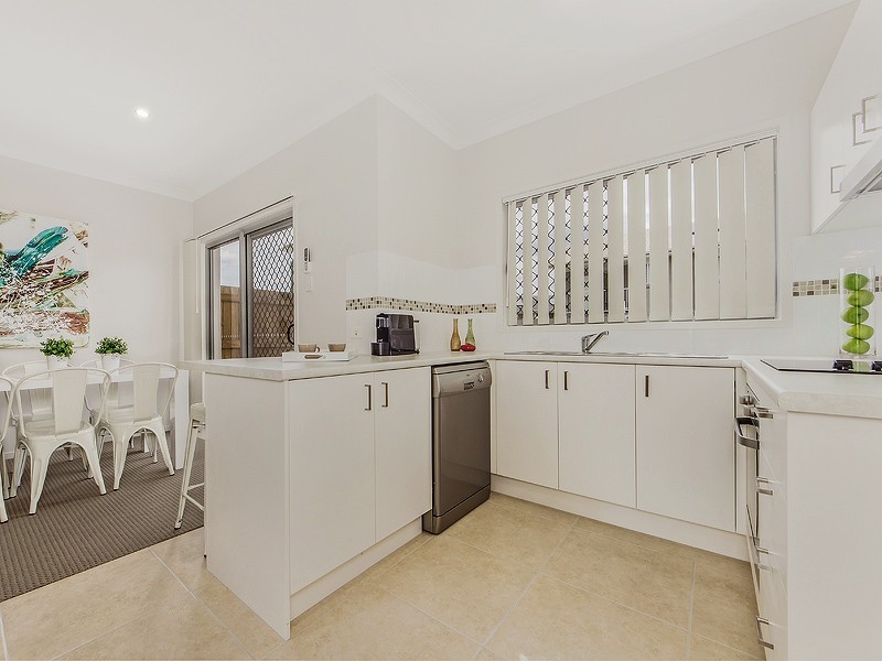 61/45 Blaxland Crescent, Redbank Plains QLD 4301