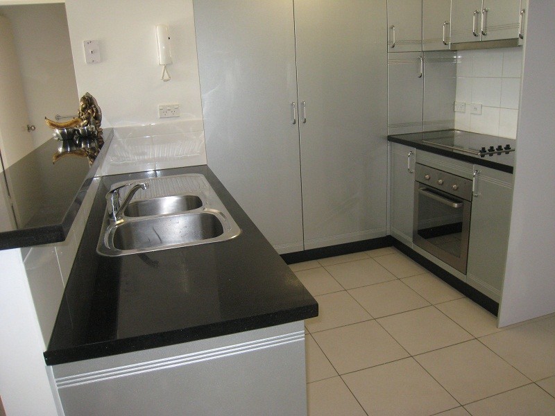 23/9-11 Manning Street, South Brisbane QLD 4101