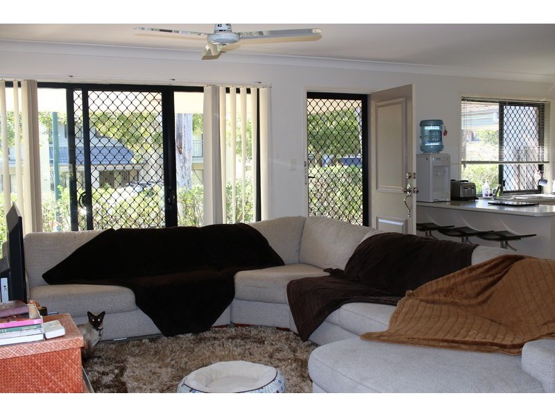 8/300 Cliveden Avenue, Corinda QLD 4075