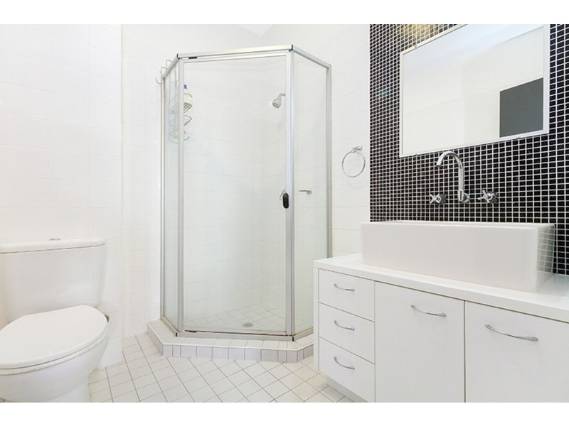 83 Robertson Street, Fortitude Valley QLD 4006