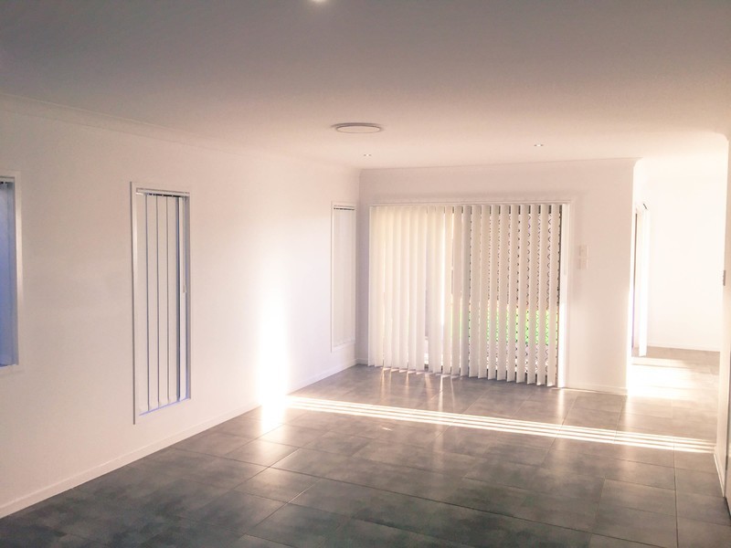 38 Beazley Circuit, Bridgeman Downs QLD 4035