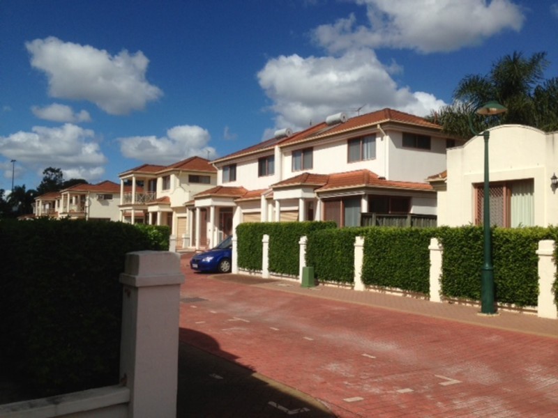 62/52 Daw Road, Runcorn QLD 4113