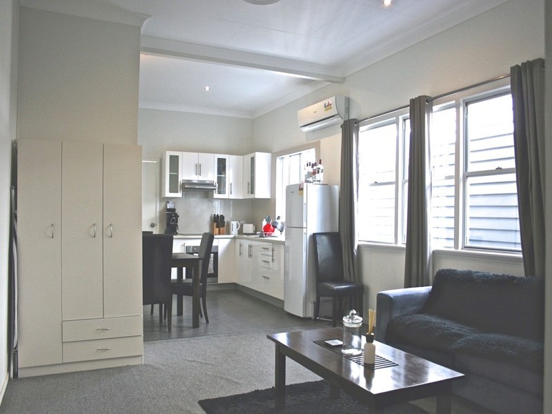 2/4 O’Connell Street, West End QLD 4101