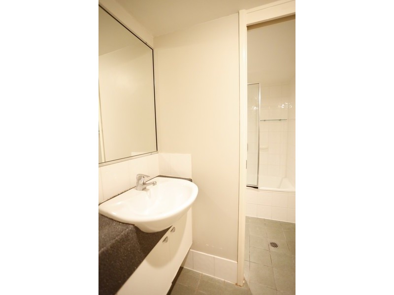 22/7 Landsborough Terrace, Toowong QLD 4066