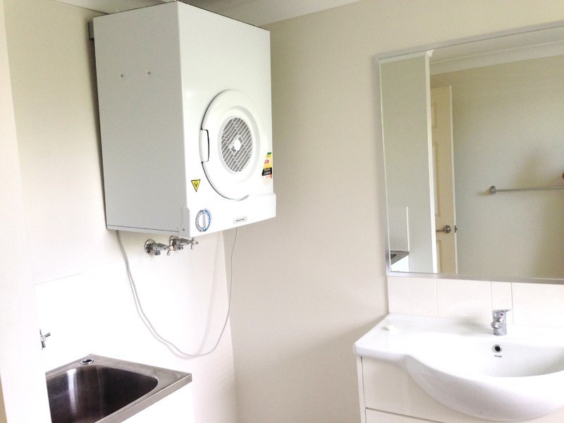 Unit 1/14 Le Grand Street, Macgregor QLD 4109