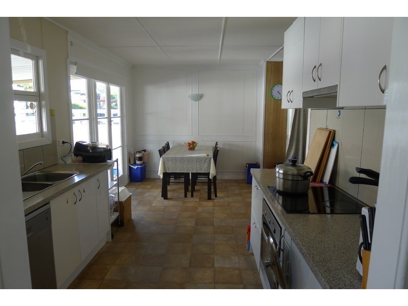 4 Morland Street, Mount Gravatt East QLD 4122