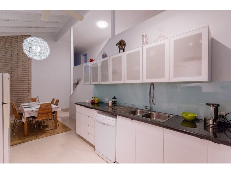 25 Kosciusko Street, Middle Park QLD 4074