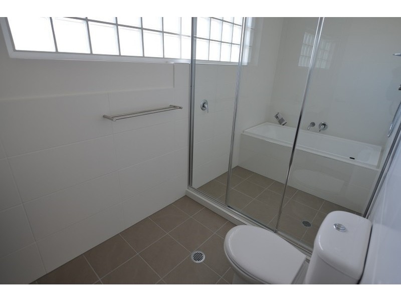 1/111 Short Street, Boronia Heights QLD 4124