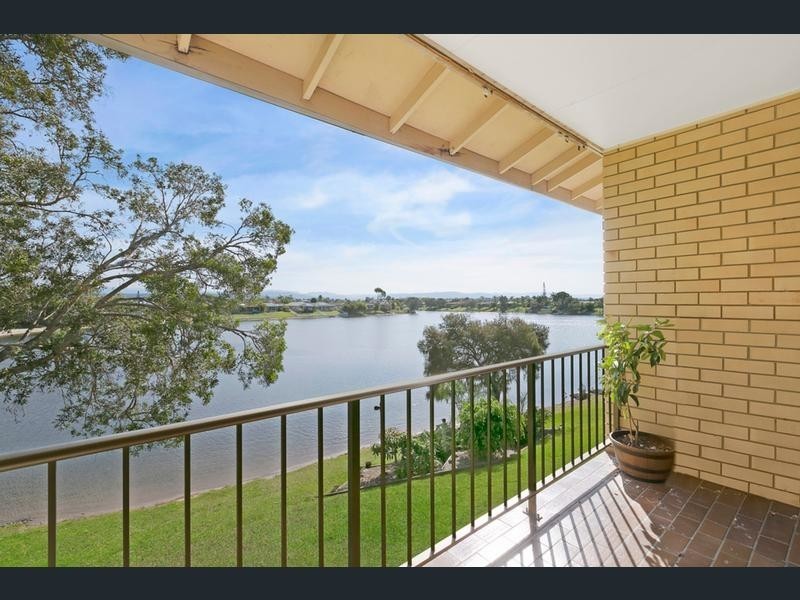 Burleigh Waters QLD 4220