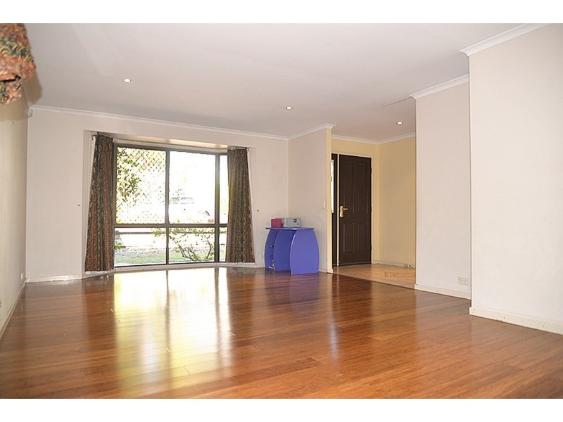 33a Carissa Street, Sinnamon Park QLD 4073