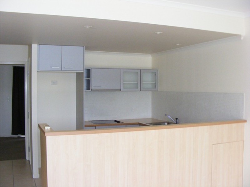 14/82-86 Mein, Scarborough QLD 4020