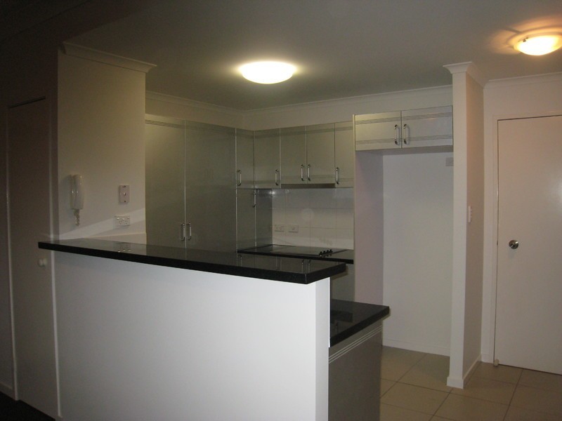 30/9-11 Manning Street, South Brisbane QLD 4101