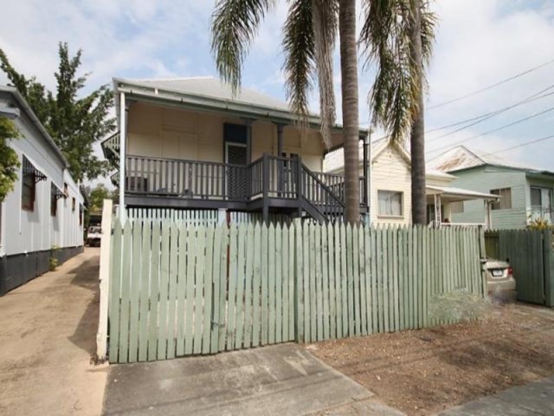 55 Cleveland Street, Greenslopes QLD 4120