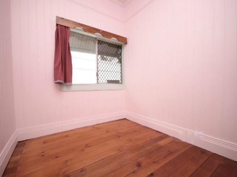 55 Cleveland Street, Greenslopes QLD 4120