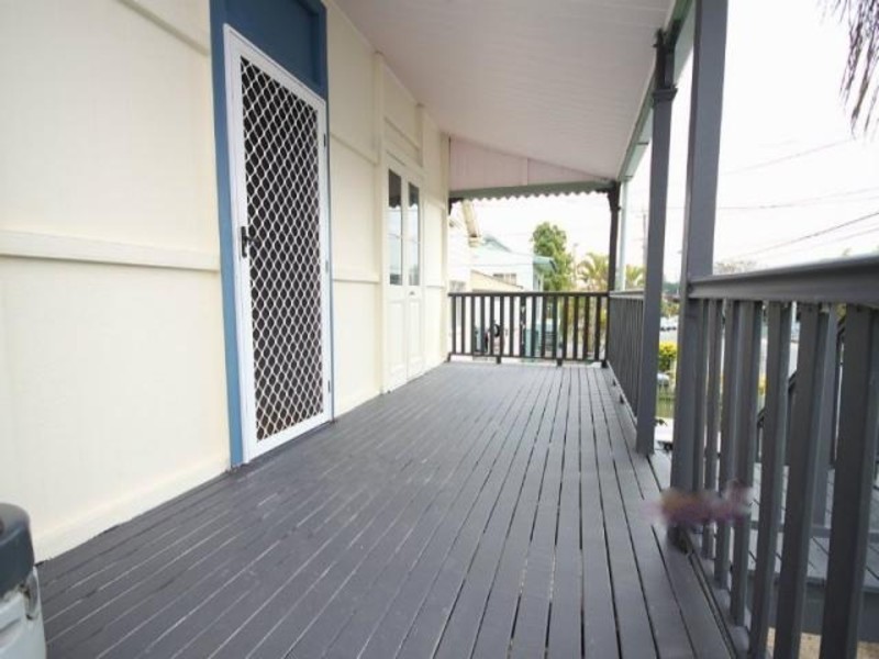 55 Cleveland Street, Greenslopes QLD 4120