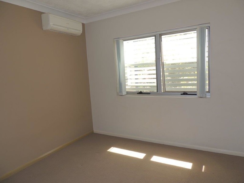 Unit 6/14 Le Grand Street, Macgregor QLD 4109