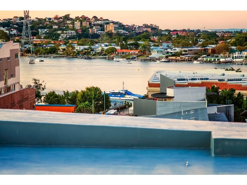 4/113 Commercial Road, Teneriffe QLD 4005