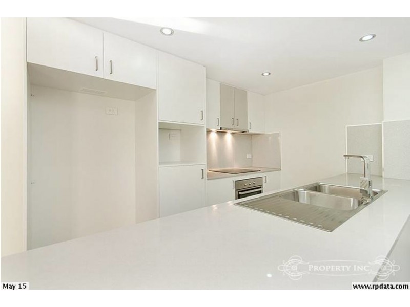 7/36-41 Kitchener Street, Coorparoo QLD 4151