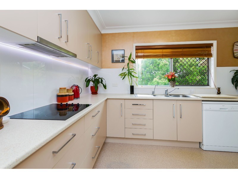 A/21 Mourilyan Street, Mansfield QLD 4122