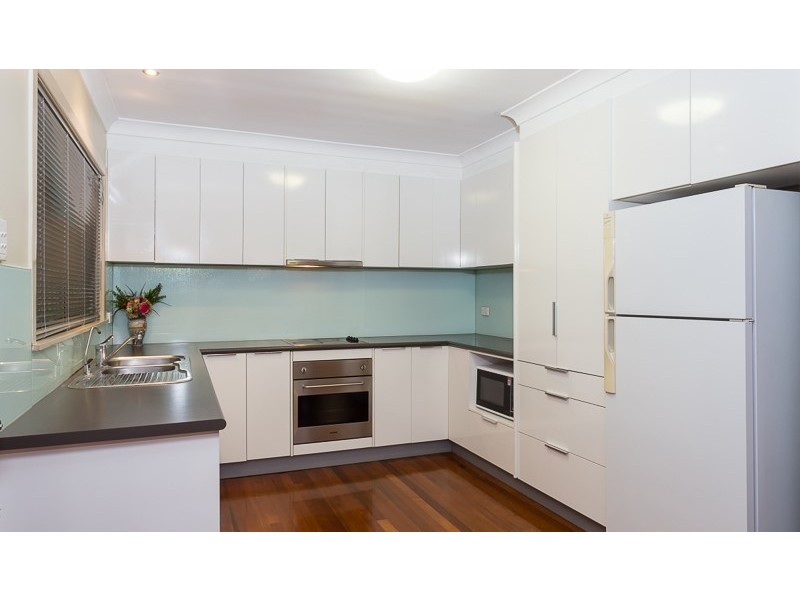 12 Cresthaven Drive, Mansfield QLD 4122