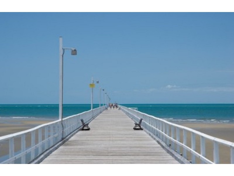 Urangan QLD 4655