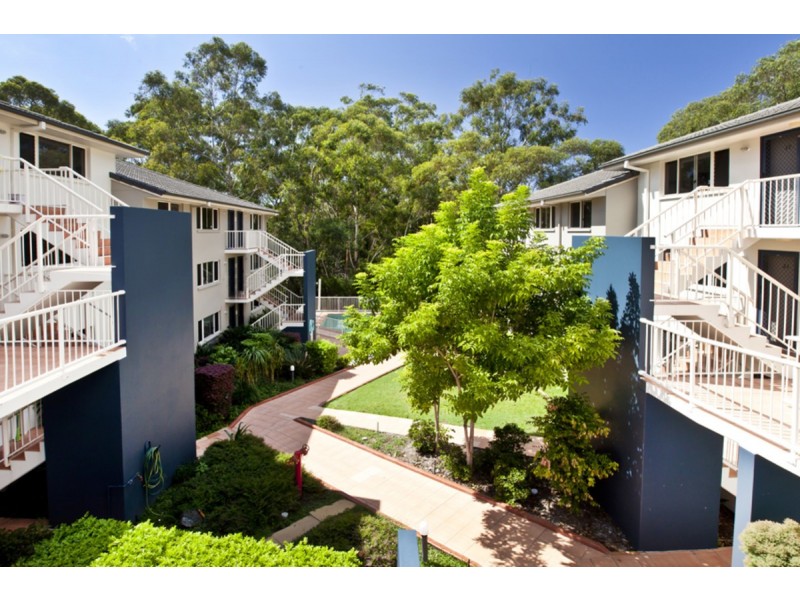 20/131 Currumburra Road, Ashmore QLD 4214