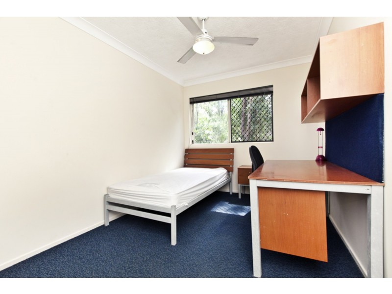 28/129 Currumburra Road, Ashmore QLD 4214