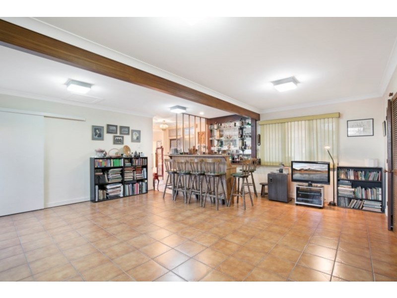 5 Spica Street, Coorparoo QLD 4151