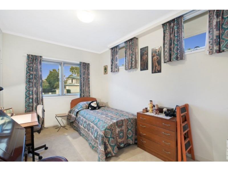 5 Spica Street, Coorparoo QLD 4151