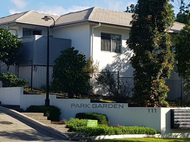 Pacific Pines QLD 4211