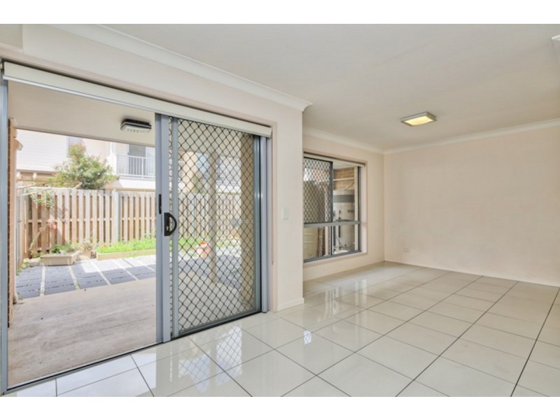 4/12 Joyce stre Joyce Street, Coopers Plains QLD 4108