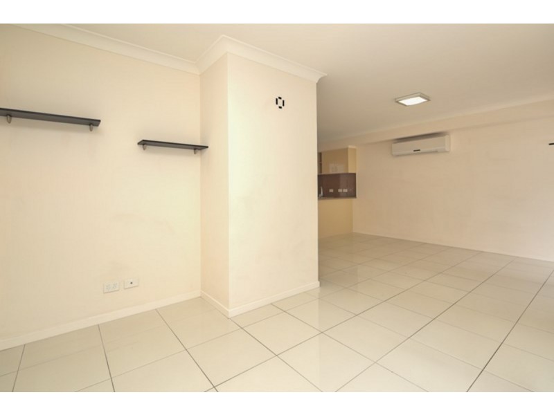 4/12 Joyce stre Joyce Street, Coopers Plains QLD 4108