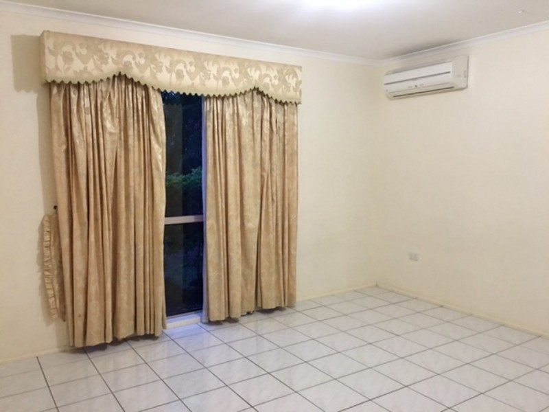 04 Chotai Place, Coopers Plains QLD 4108