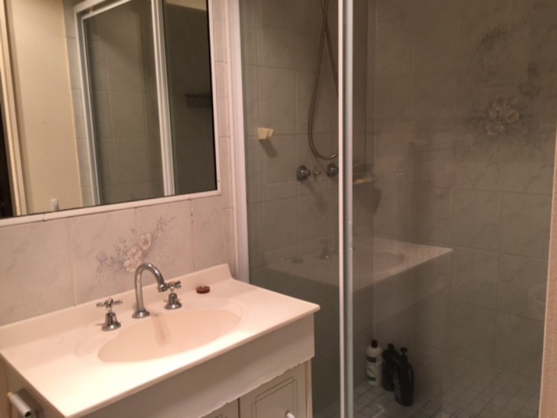 04 Chotai Place, Coopers Plains QLD 4108