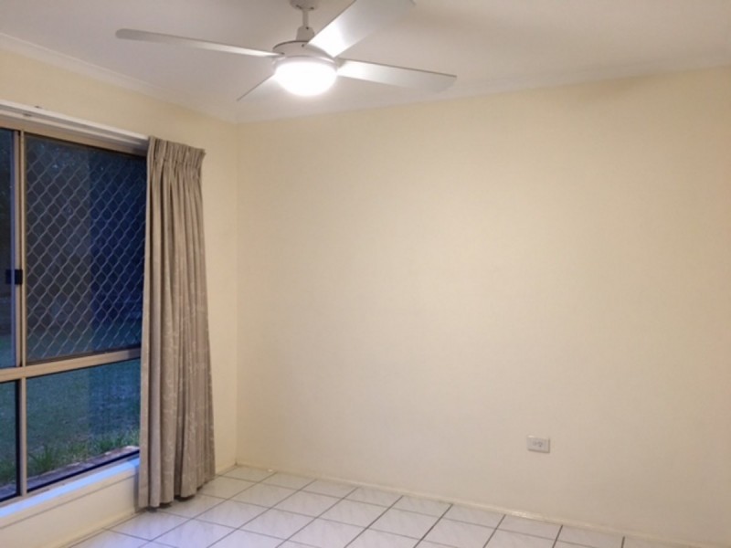 04 Chotai Place, Coopers Plains QLD 4108