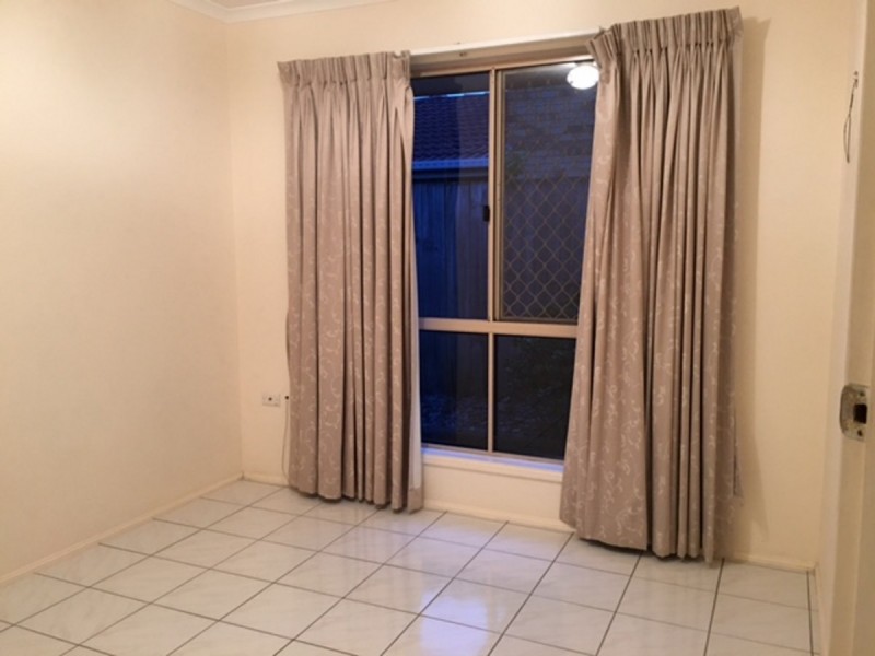 04 Chotai Place, Coopers Plains QLD 4108