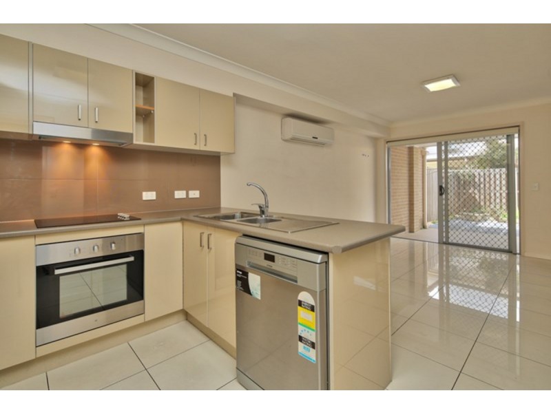 4A/12 Joyce Street, Coopers Plains QLD 4108