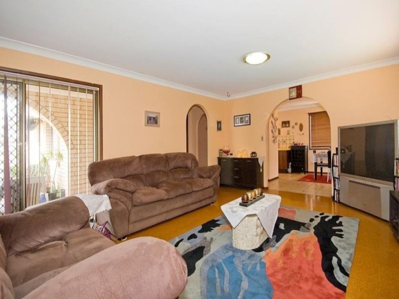 8a Gunalda Street, Underwood QLD 4119