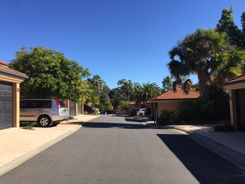 Sinnamon Park QLD 4073