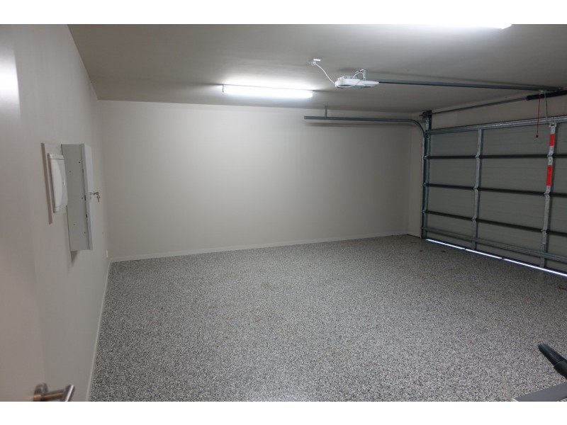 6 Ironside Street, St Lucia QLD 4067