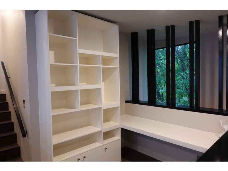 6 Ironside Street, St Lucia QLD 4067