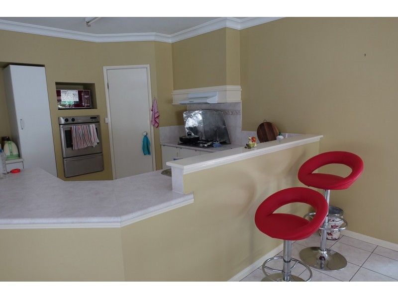 31 Palm Street, Kenmore QLD 4069