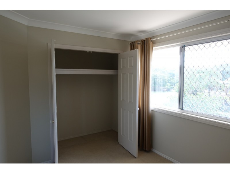 33 Bordeaux Street, Eight Mile Plains QLD 4113