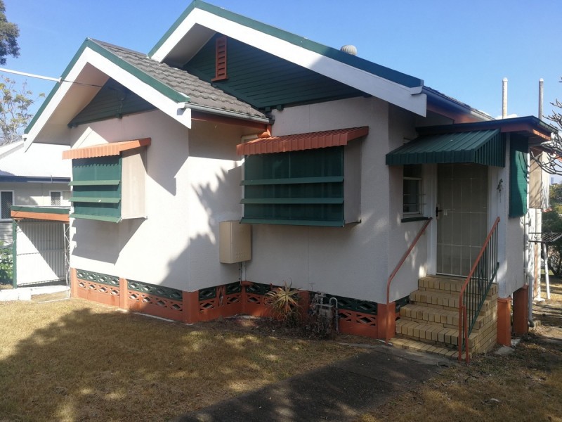 94 Scott Street, Stafford Heights QLD 4053