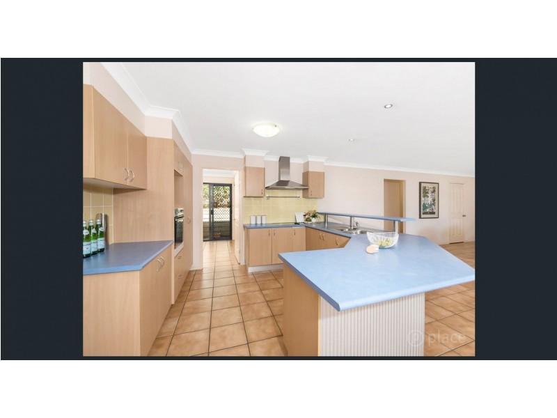 9A Apple Blossom Place, Eight Mile Plains QLD 4113